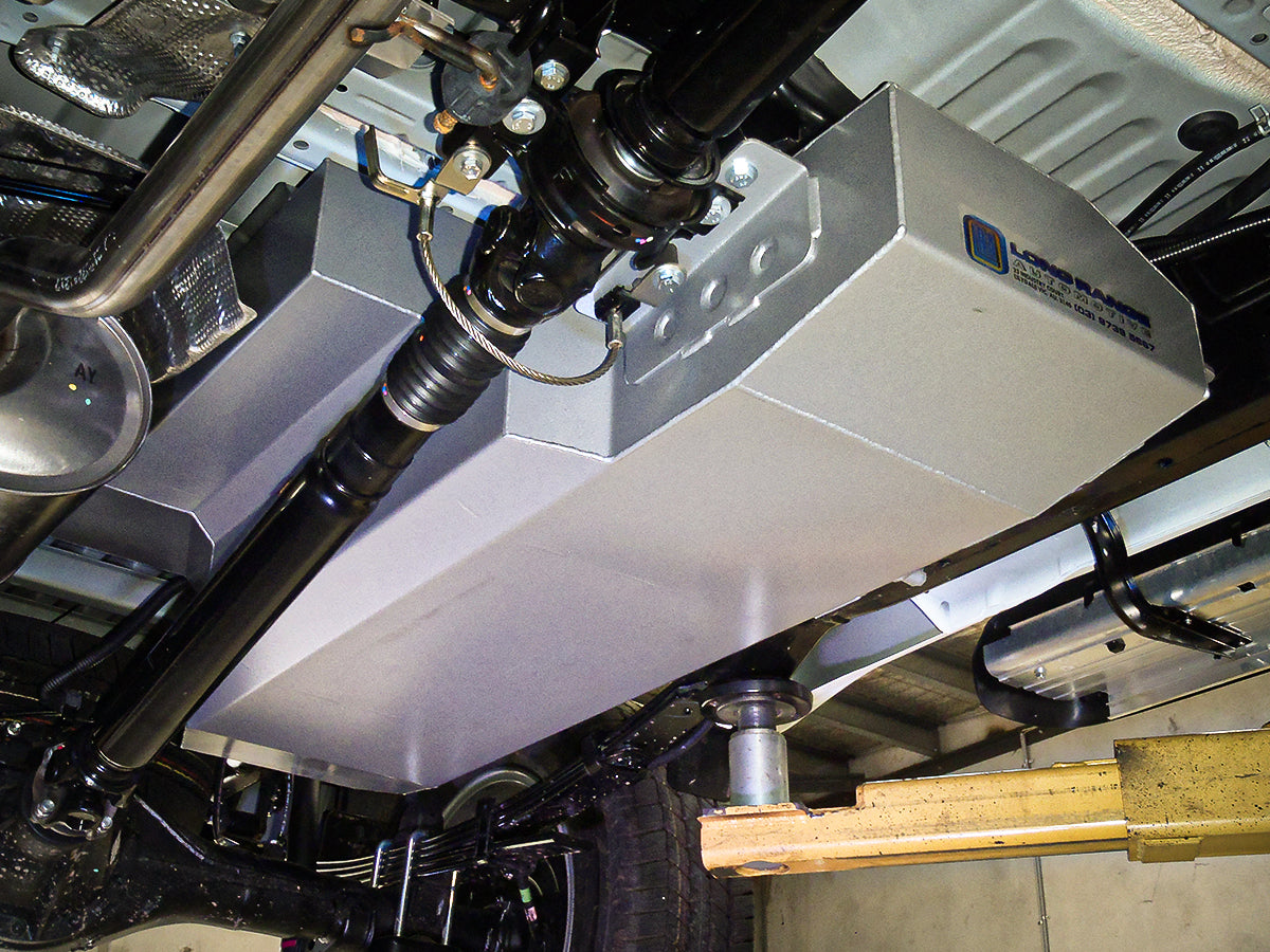 Réservoir LRA 140L Toyota Hilux Revo 2016+ (Compatible AdBlue) sur Xperts4x4 Accessoires 4x4 Off-Road