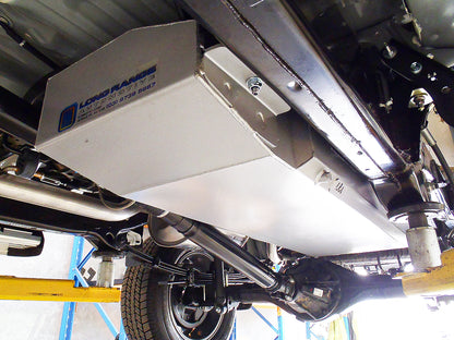 Réservoir LRA 140L Toyota Hilux Revo 2016+ (Compatible AdBlue) sur Xperts4x4 Accessoires 4x4 Off-Road