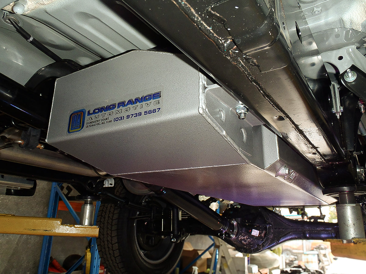 Réservoir LRA 140L Toyota Hilux Revo 2016+ (Compatible AdBlue) sur Xperts4x4 Accessoires 4x4 Off-Road