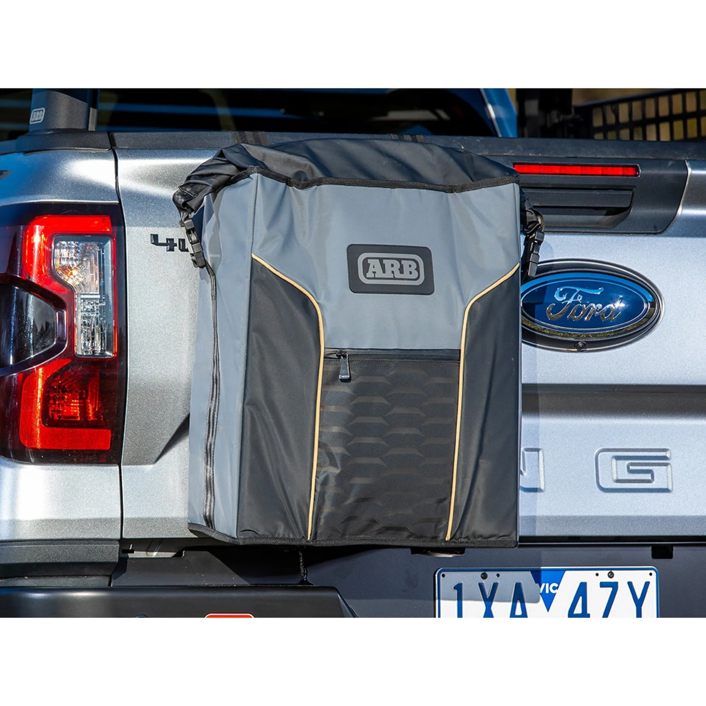 Sac de Rangement ARB Série III pour Ridelle/Hayon de Pickup sur Xperts4x4 Accessoires 4x4 Off-Road