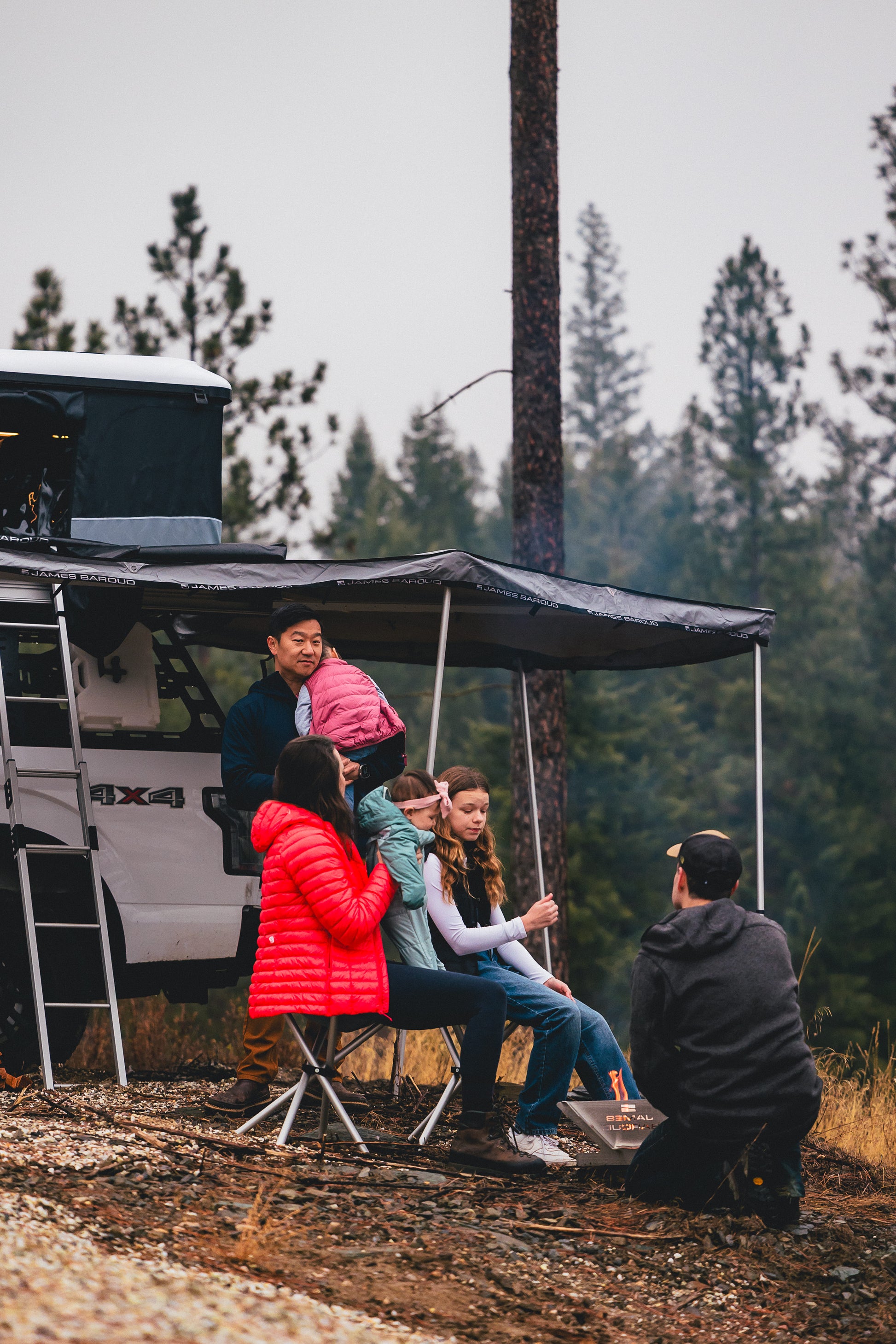 Tente de Toit James Baroud ODYSSEY L - Confort 360° & Haute Qualité sur Xperts4x4 Accessoires 4x4 Off-Road