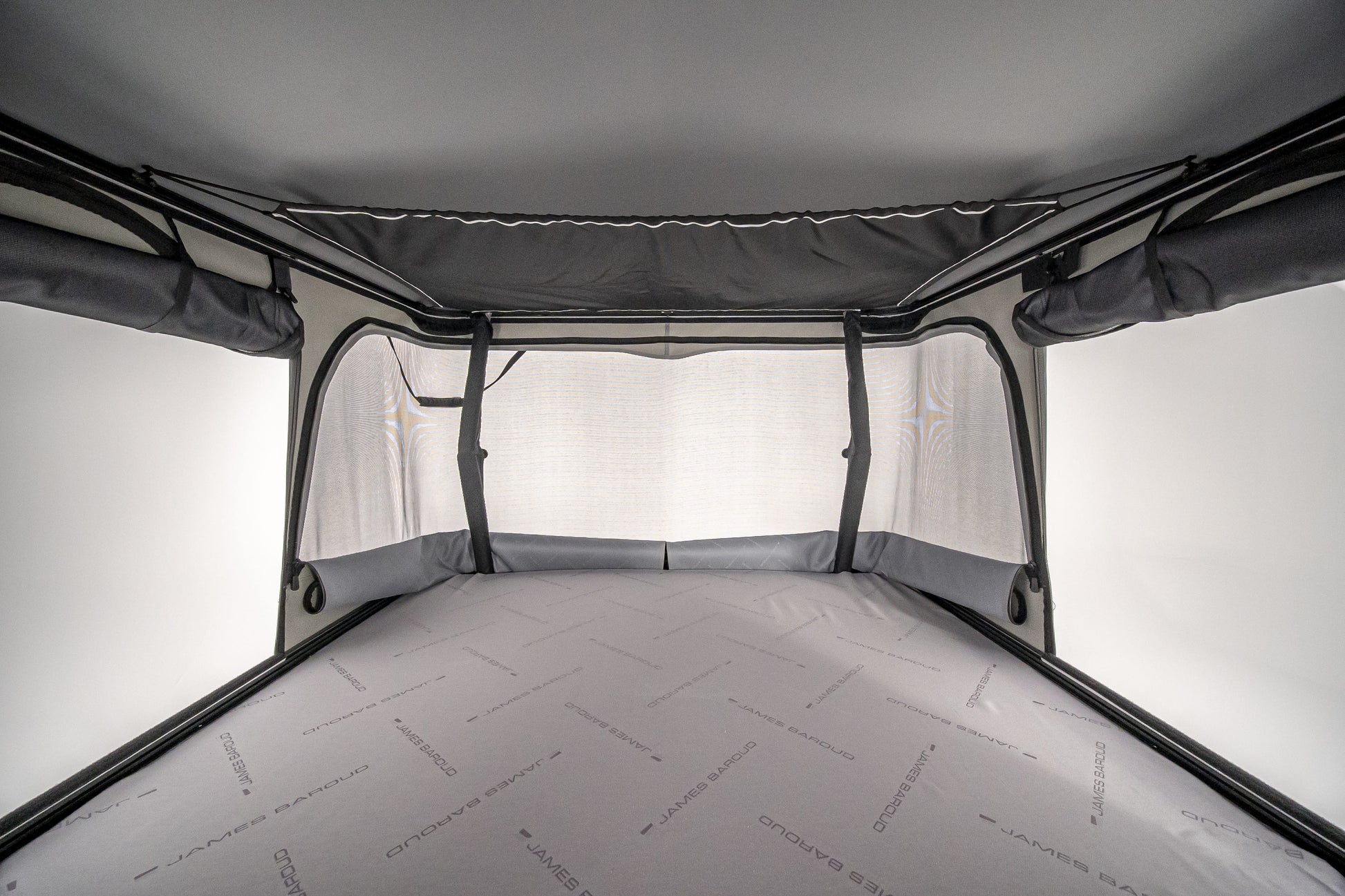 Tente de Toit James Baroud ODYSSEY L - Confort 360° & Haute Qualité sur Xperts4x4 Accessoires 4x4 Off-Road
