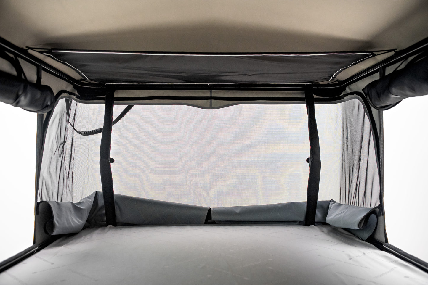 Tente de Toit James Baroud ODYSSEY L - Confort 360° & Haute Qualité sur Xperts4x4 Accessoires 4x4 Off-Road