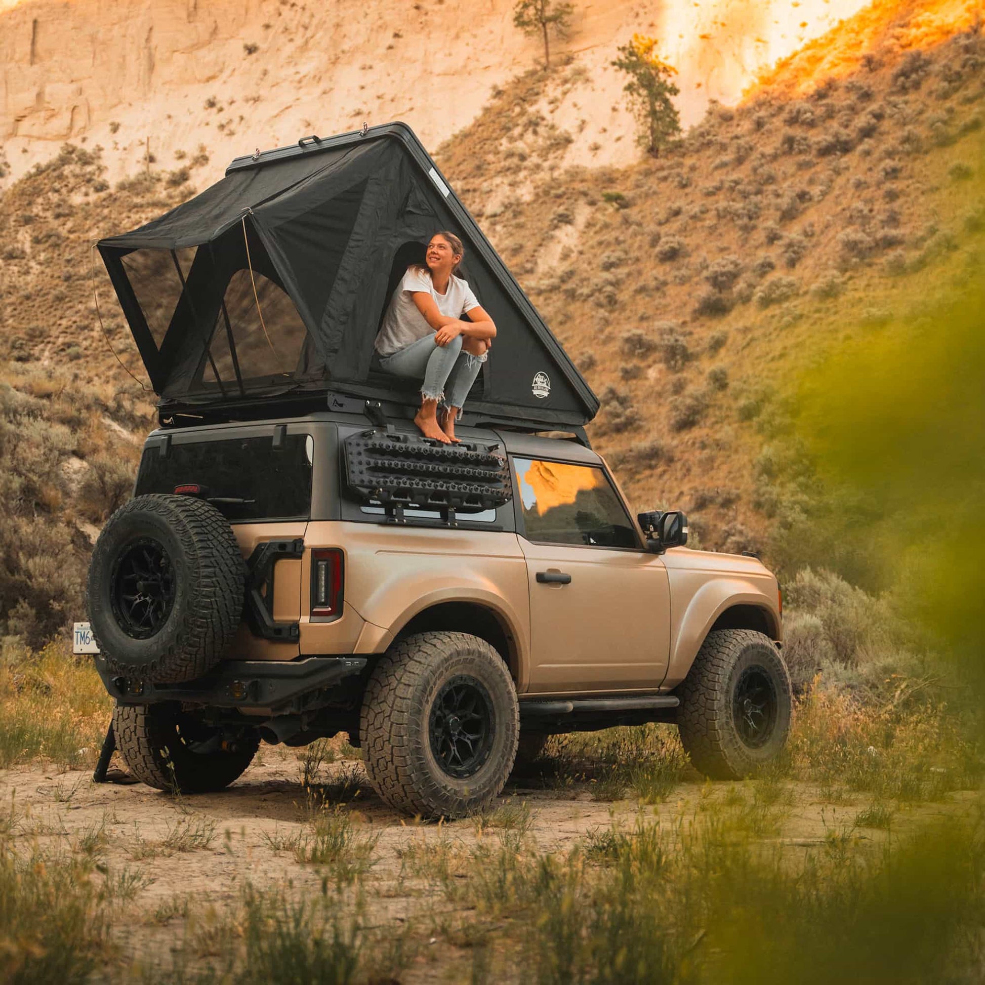 Tente de Toit Rigide JOURNEY - 2 Places Ultra Légère & Compacte sur Xperts4x4 Accessoires 4x4 Off-Road