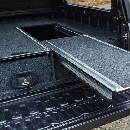 Tiroirs ARB 1355x505x310 | Vendu à l'unité | avec plateau coulissant sur Xperts4x4 Accessoires 4x4 Off-Road