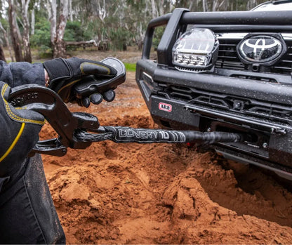 Treuil COVERT 10S Bushranger | 12V | 4536 KG | Synthetique sur Xperts4x4 Accessoires 4x4 Off-Road